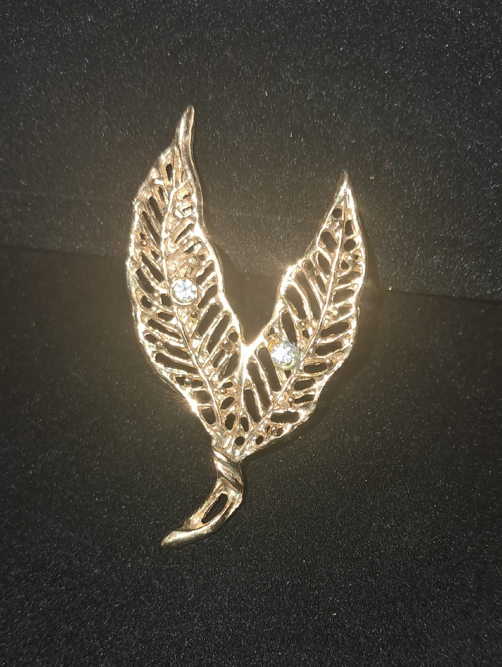 Vintage Leaf Brooch